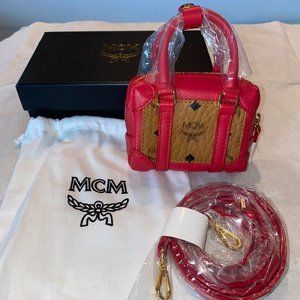 *AUTHENTIC* MCM Mini Klassik Lanyard Case in Visetos